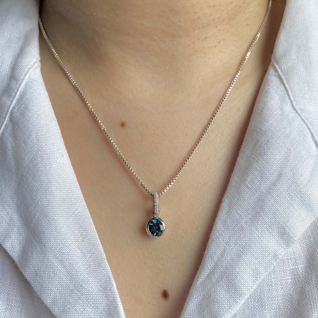 London Blue & White Topaz Pendant-(LBTZ-SP-958.)